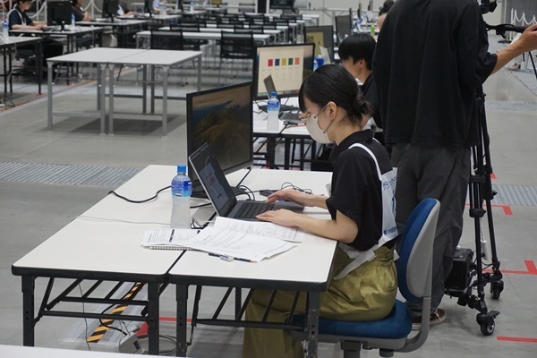 グラフィックデザイン.jpg
